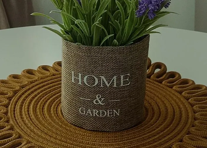 Aliana Ibo Appartement *